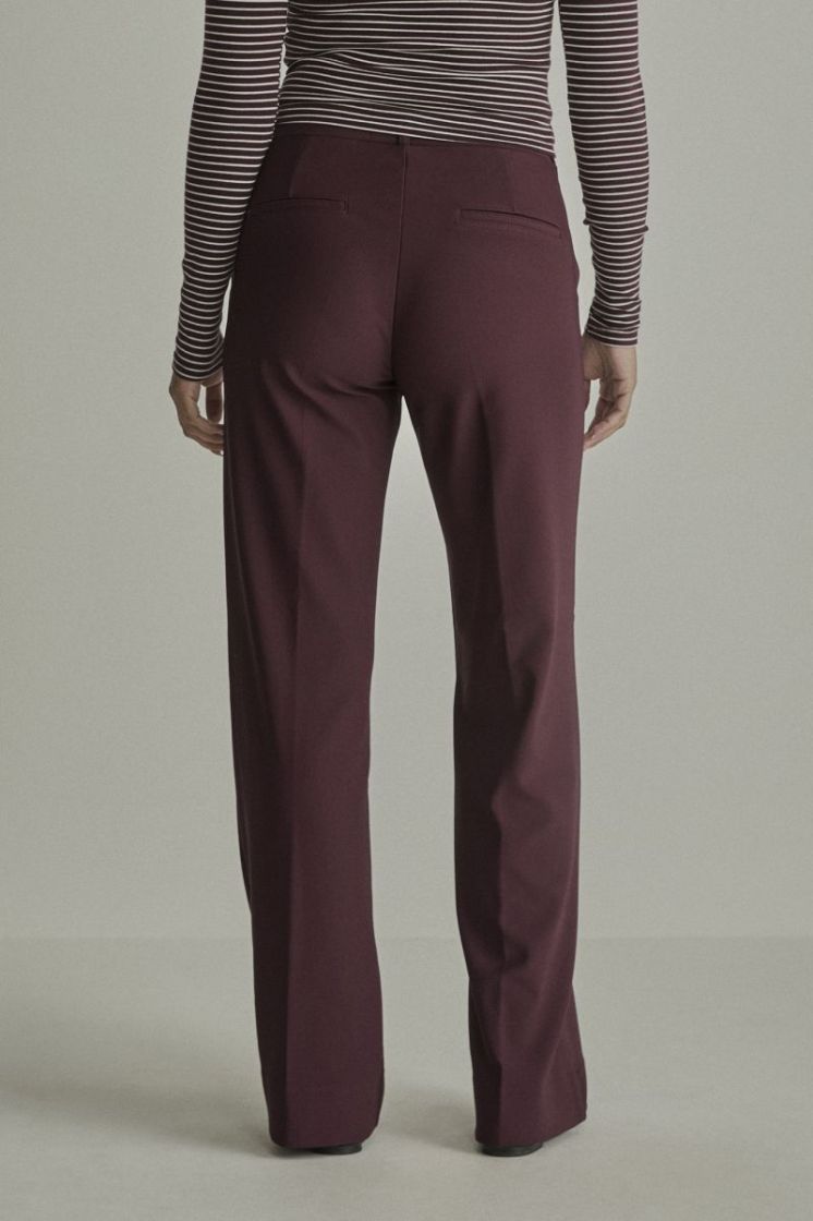  434 BURGUNDY